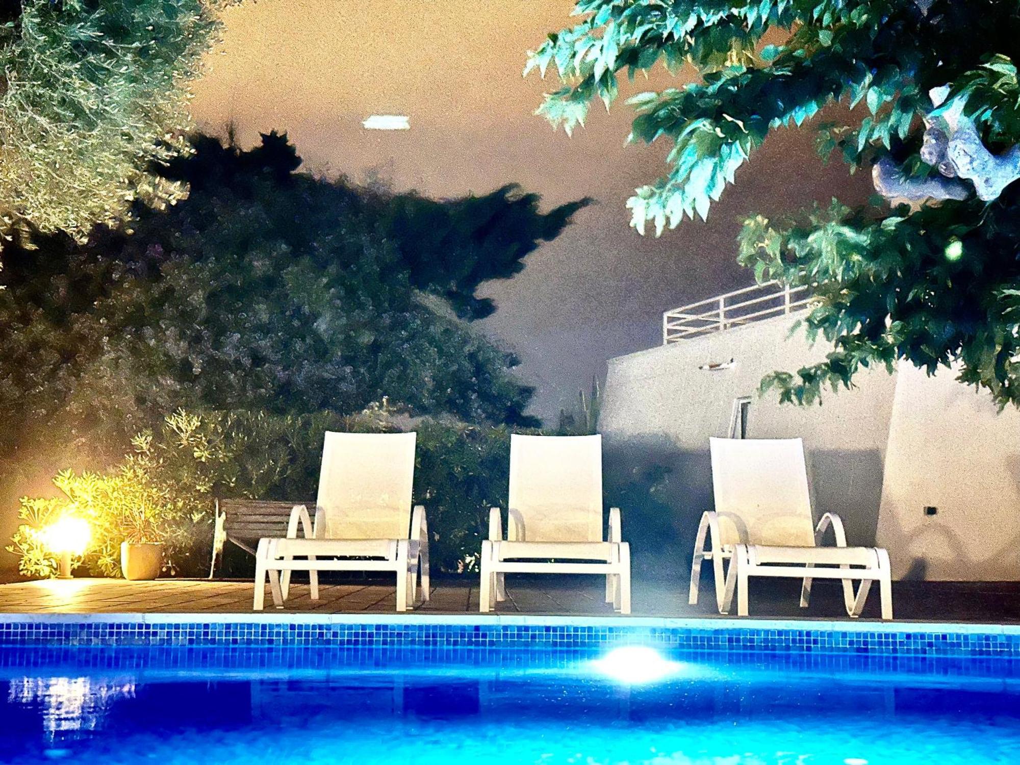 Starbal Love Es Castell  Dış mekan fotoğraf